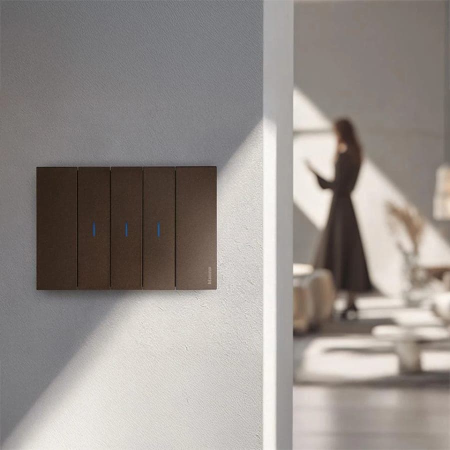 BTicino Living Now, bronze